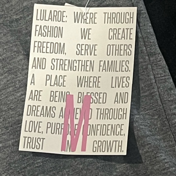 LuLaRoe Randy - Picture 3 of 4